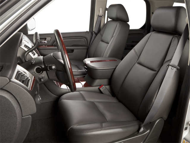 2010 Cadillac Escalade Base