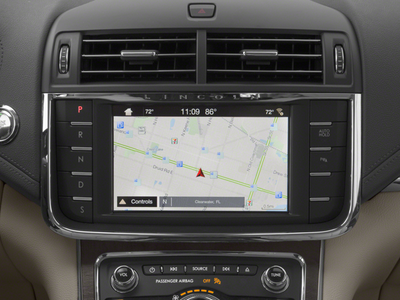 2018 Lincoln Continental Premiere