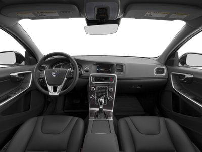 2018 Volvo V60 Cross Country Platinum