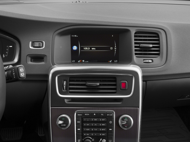 2018 Volvo V60 Cross Country Platinum