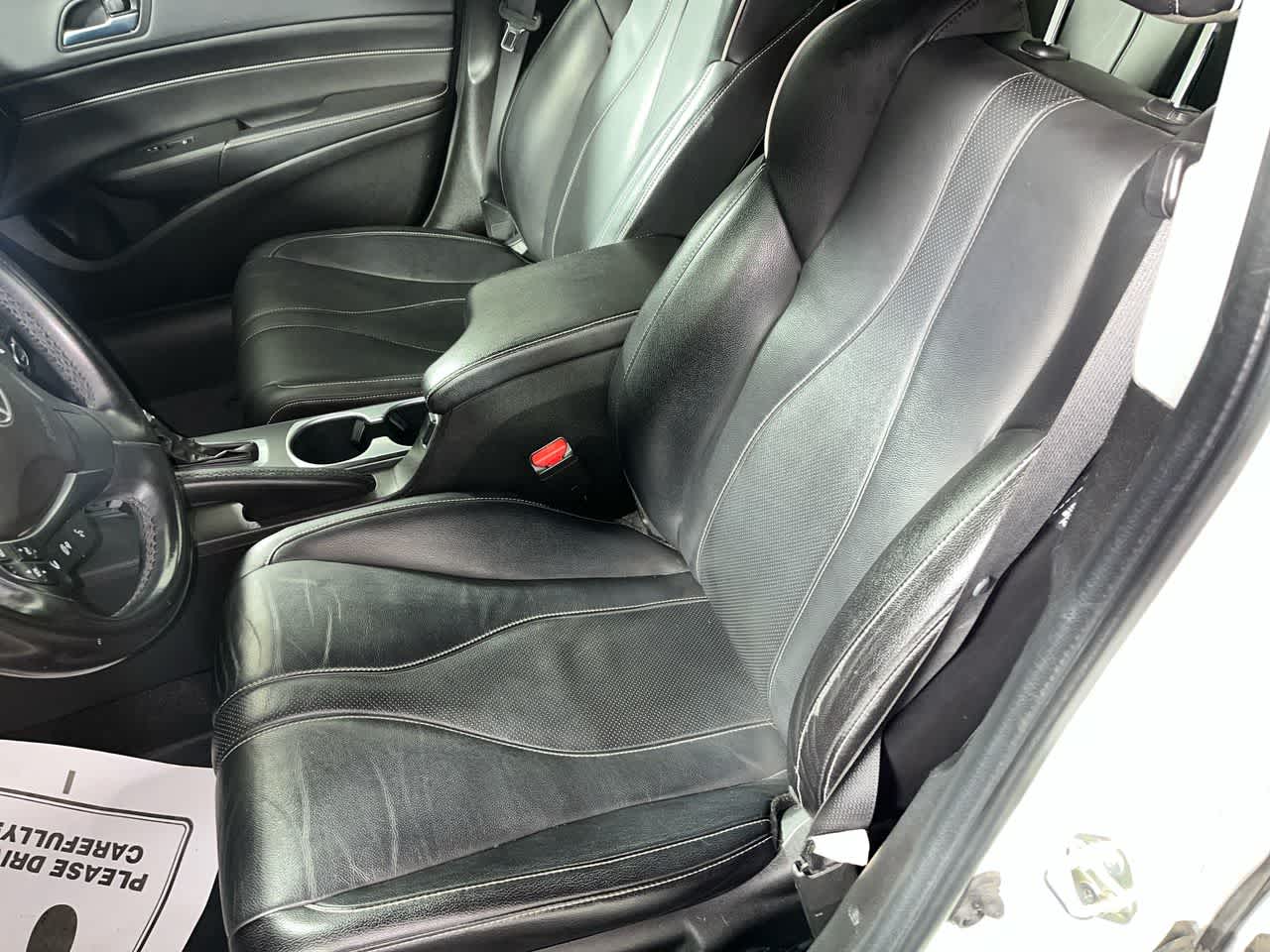 2019 Acura ILX w/Premium Pkg