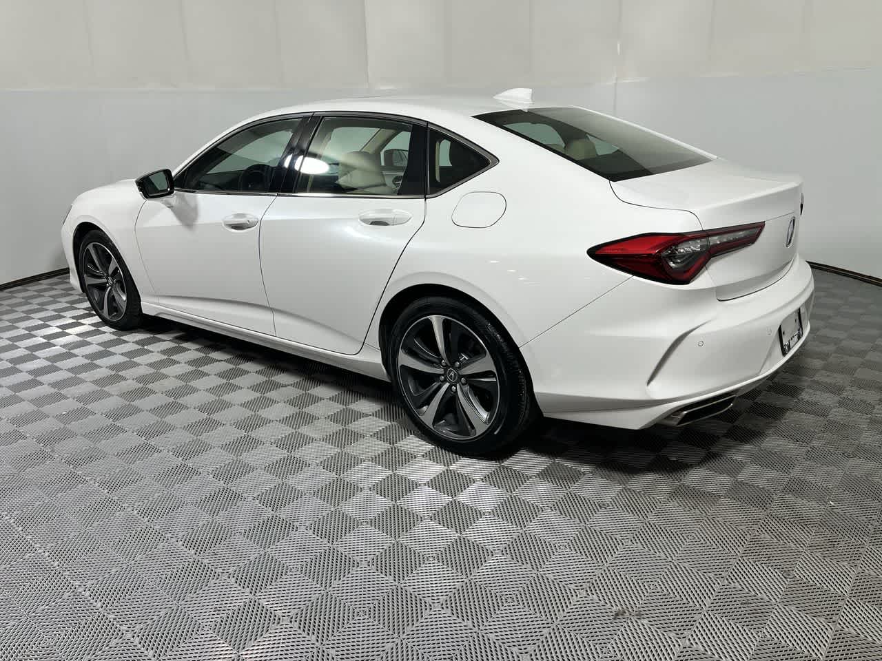 2025 Acura TLX w/Technology Package