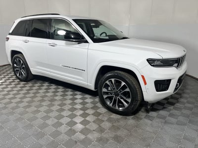 2022 Jeep Grand Cherokee Overland