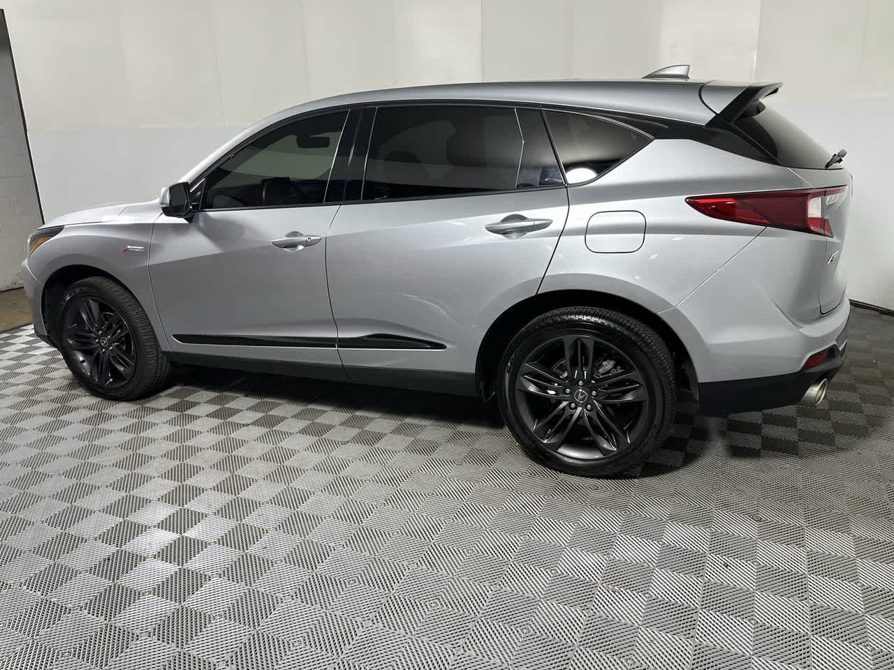 2023 Acura RDX w/A-Spec Package