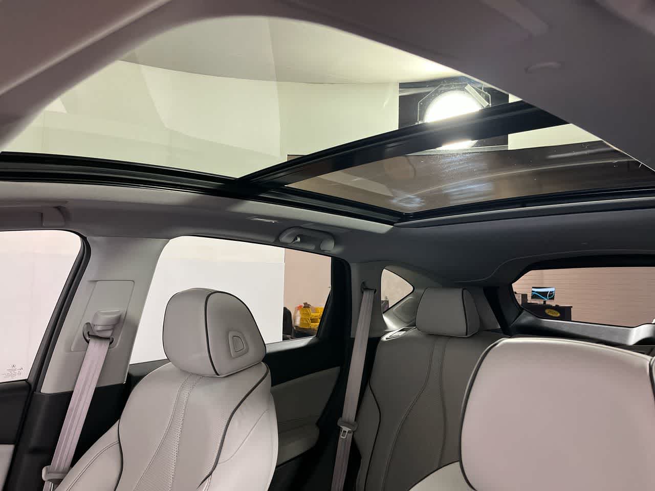 2024 Acura RDX w/Advance Package