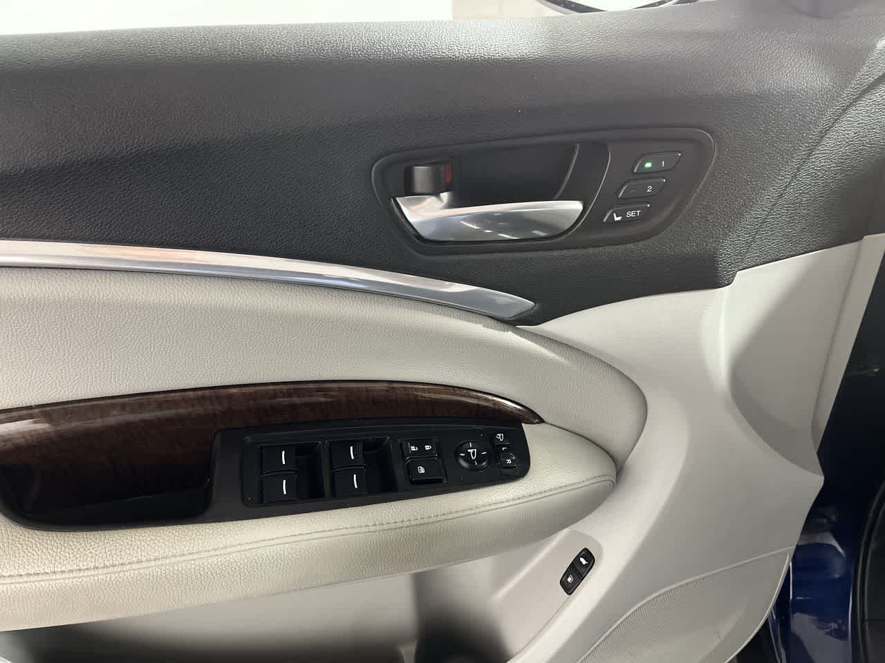 2018 Acura MDX w/Technology Pkg