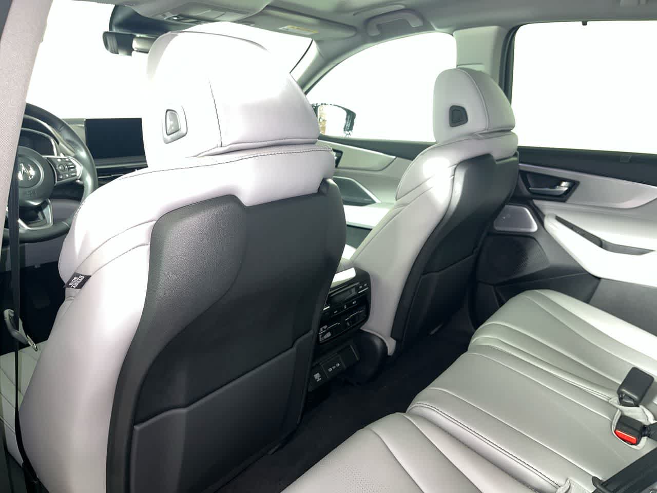 2026 Acura MDX w/Technology Package