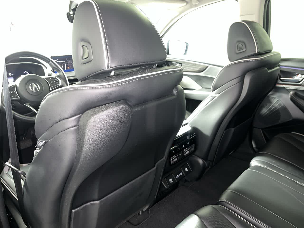 2024 Acura MDX w/Advance Package