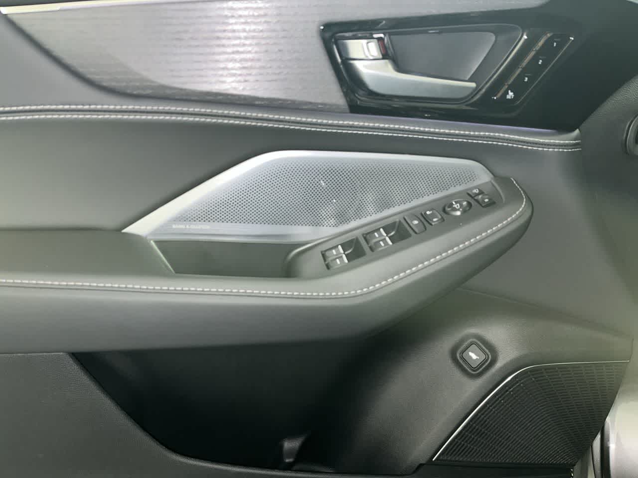 2026 Acura MDX w/Advance Package