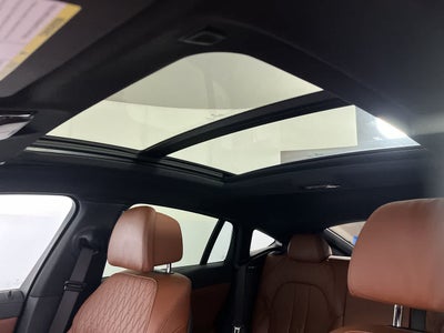 2023 BMW X6 xDrive40i xDrive40i