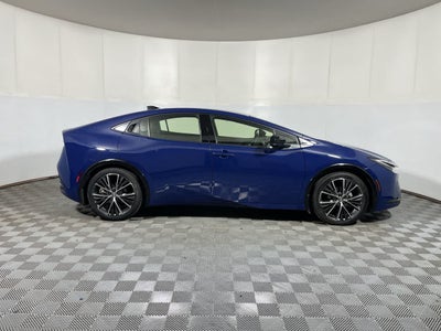 2024 Toyota Prius XLE