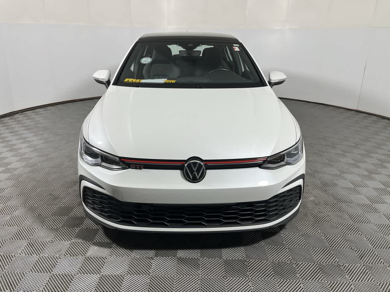 2023 Volkswagen Golf GTI SE