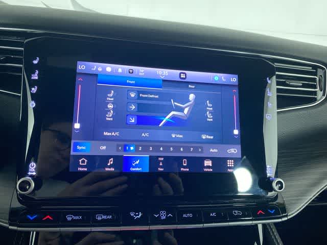 2024 Jeep Wagoneer Series III