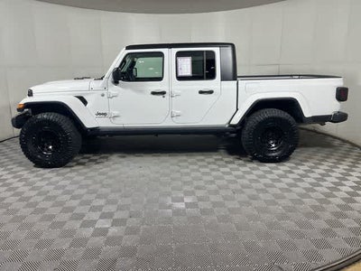 2023 Jeep Gladiator Overland