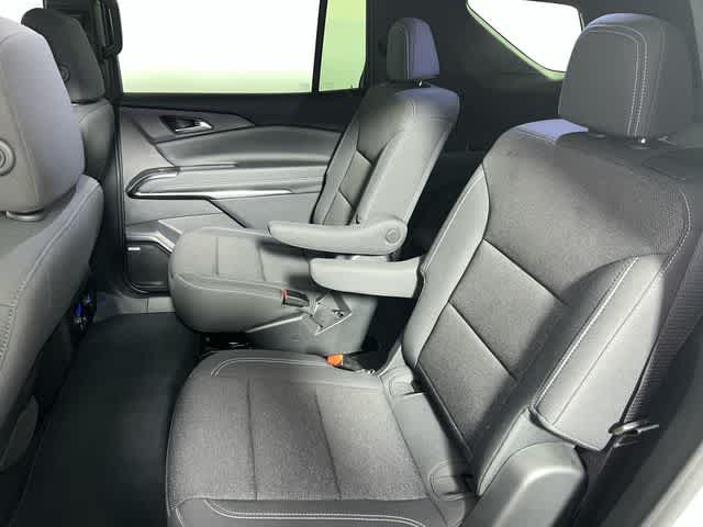 2024 Chevrolet Traverse FWD LT