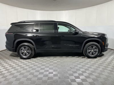 2026 Chevrolet Traverse AWD LT
