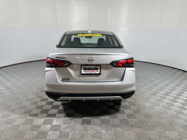 2025 Nissan Versa SV