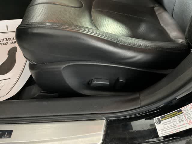 2015 INFINITI Q40 4dr Sdn AWD