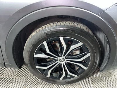 2023 Toyota Crown XLE