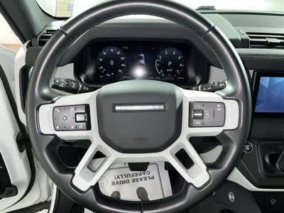 2023 Land Rover Defender SE