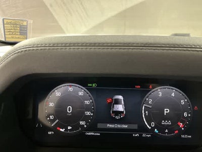 2023 Land Rover Defender SE