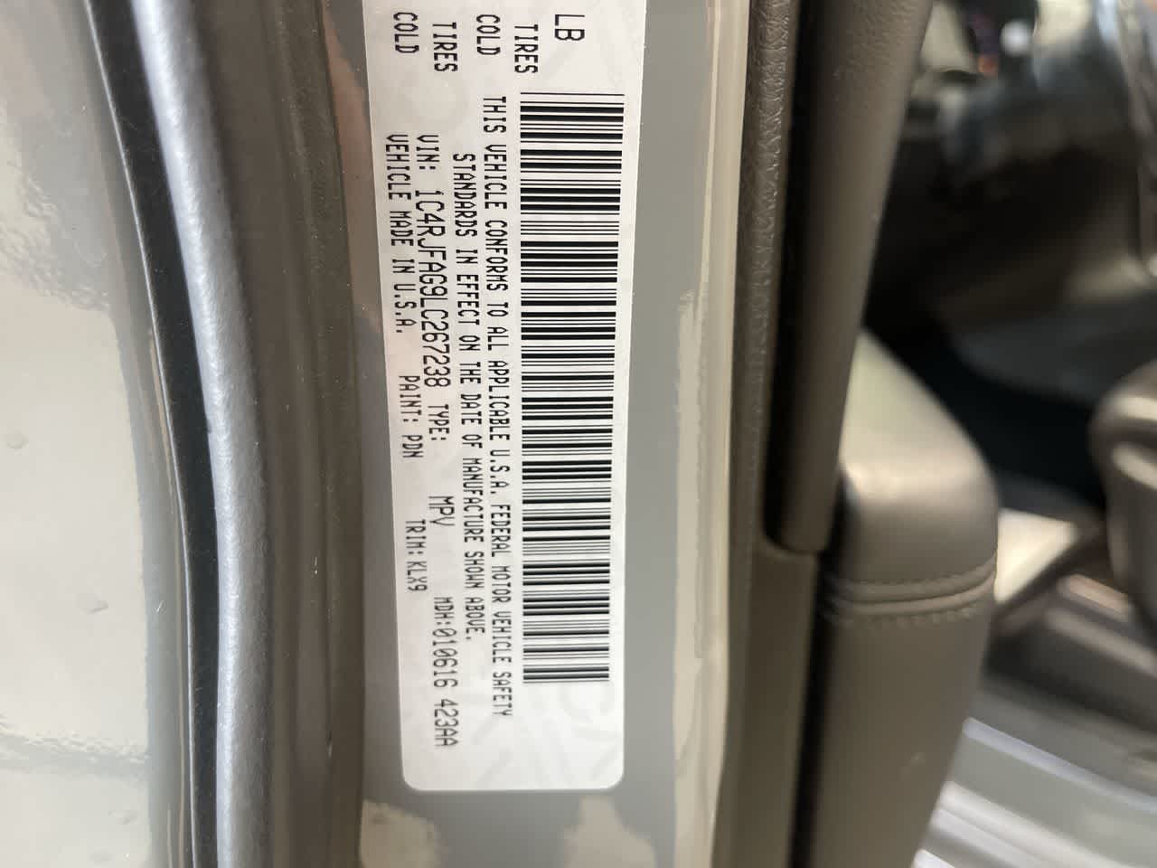 2020 Jeep Grand Cherokee Altitude