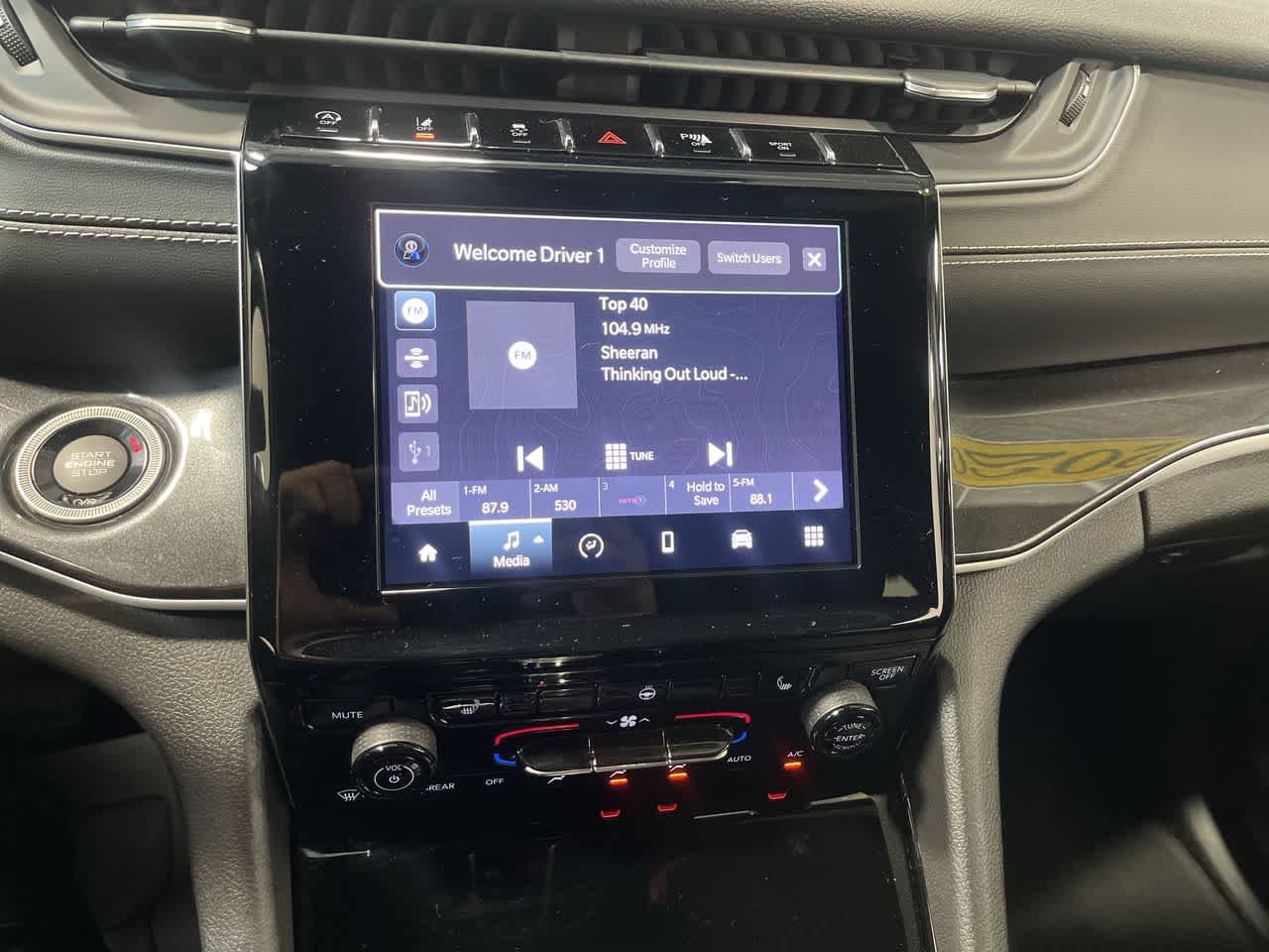 2022 Jeep Grand Cherokee L Altitude