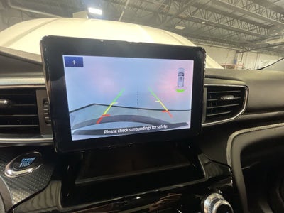 2024 Ford Explorer ST-Line