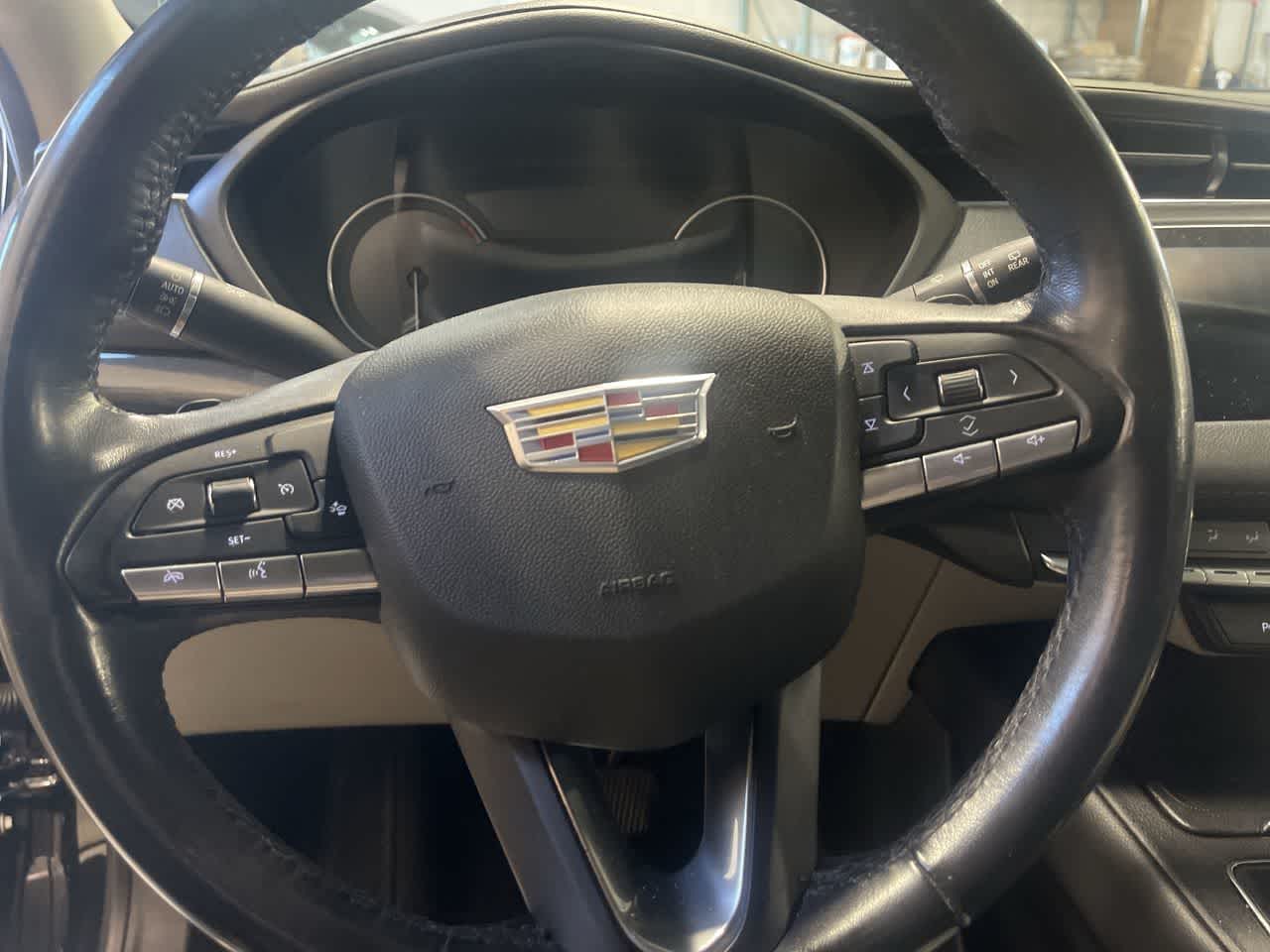 2020 Cadillac XT4 FWD Premium Luxury