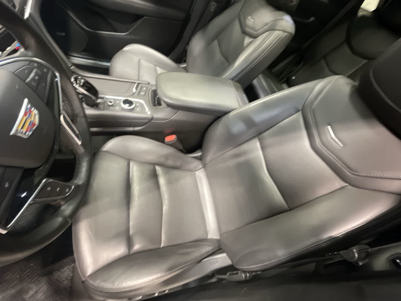 2022 Cadillac XT5 AWD Premium Luxury