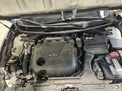 2021 Nissan Maxima SR