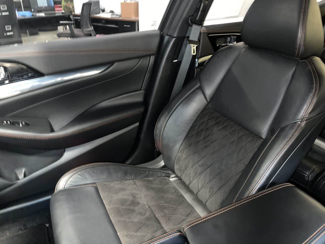 2021 Nissan Maxima SR