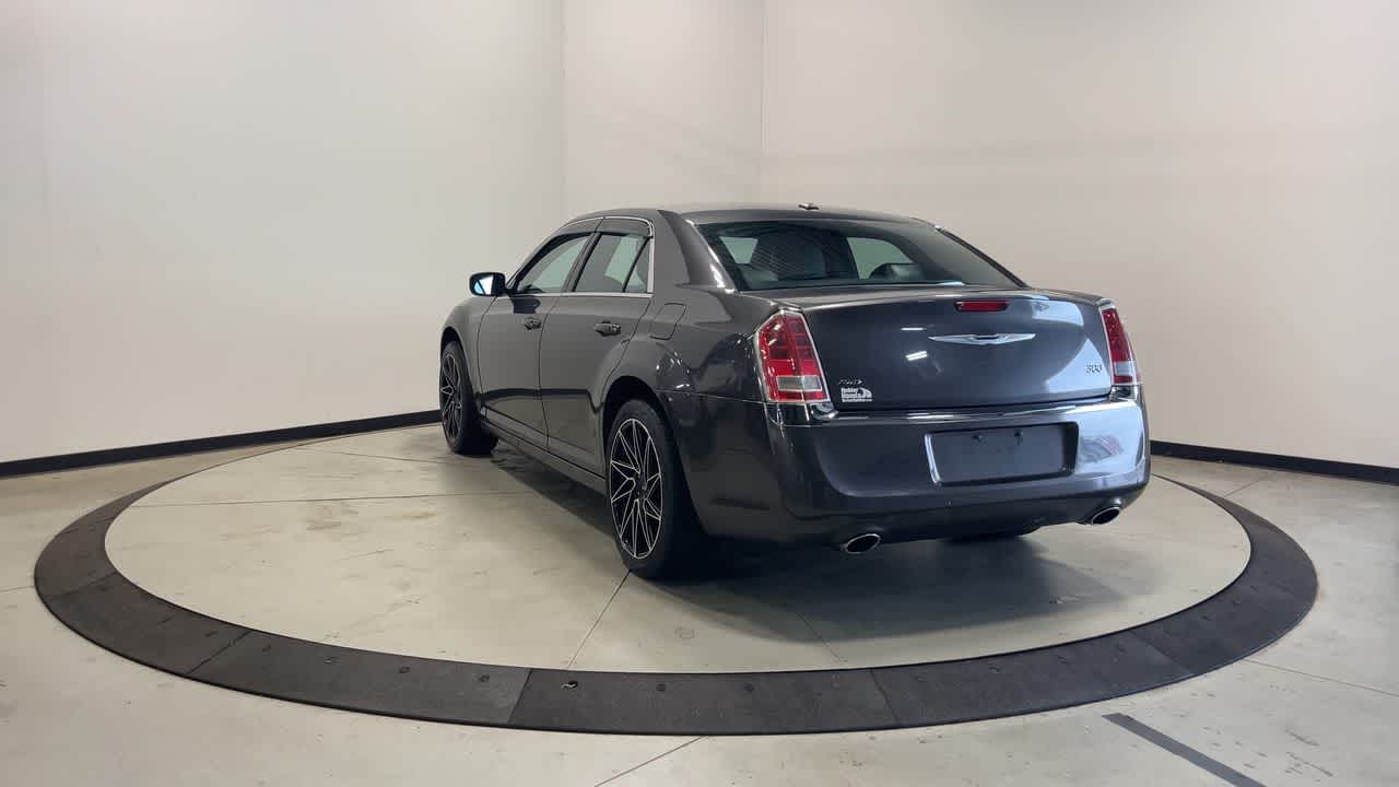 2014 Chrysler 300 4dr Sdn AWD