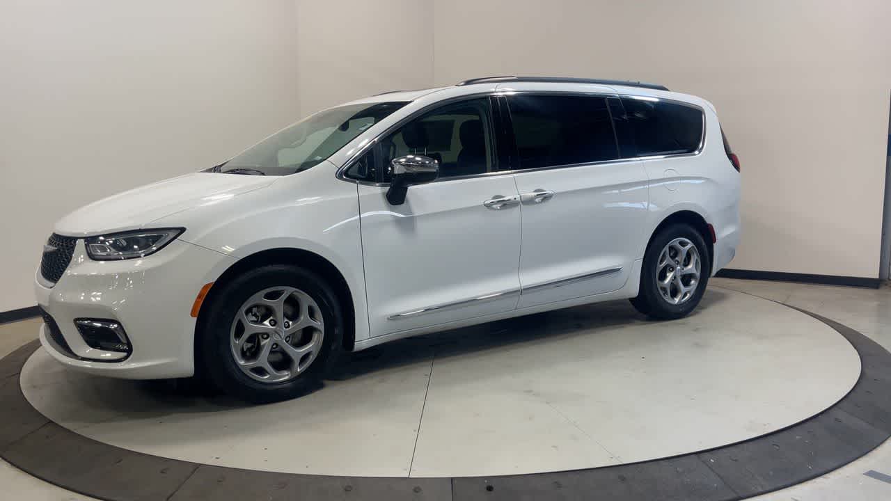 2023 Chrysler Pacifica Limited