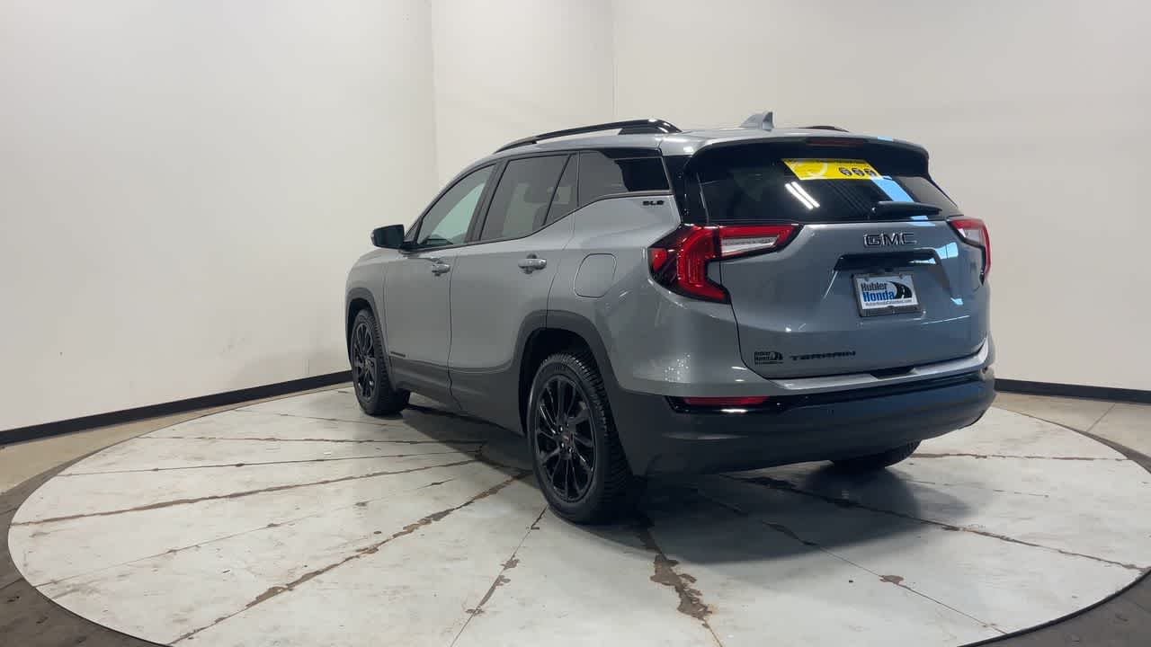 2023 GMC Terrain SLE