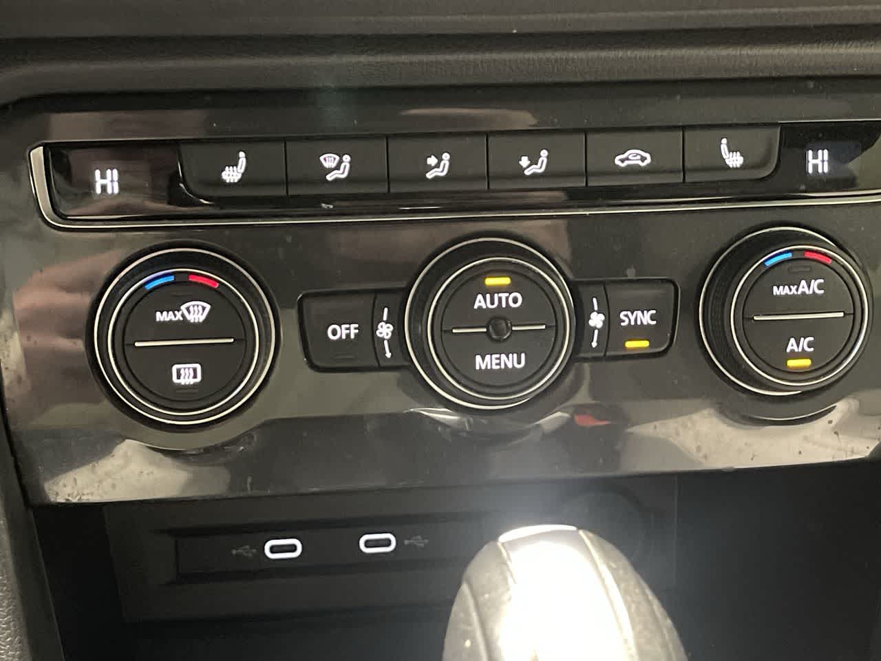 2021 Volkswagen Tiguan SE R-Line Black