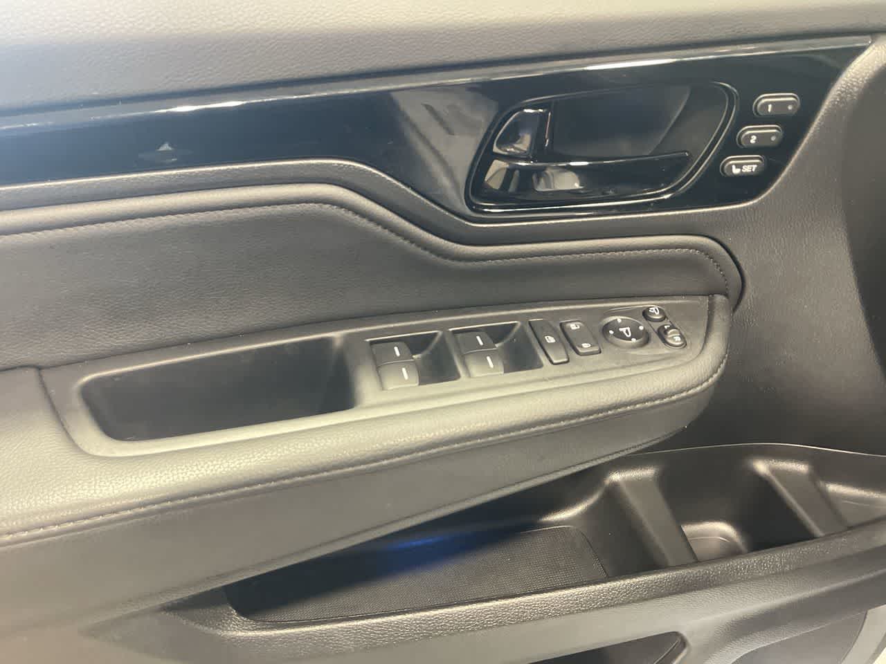 2025 Honda Odyssey Elite