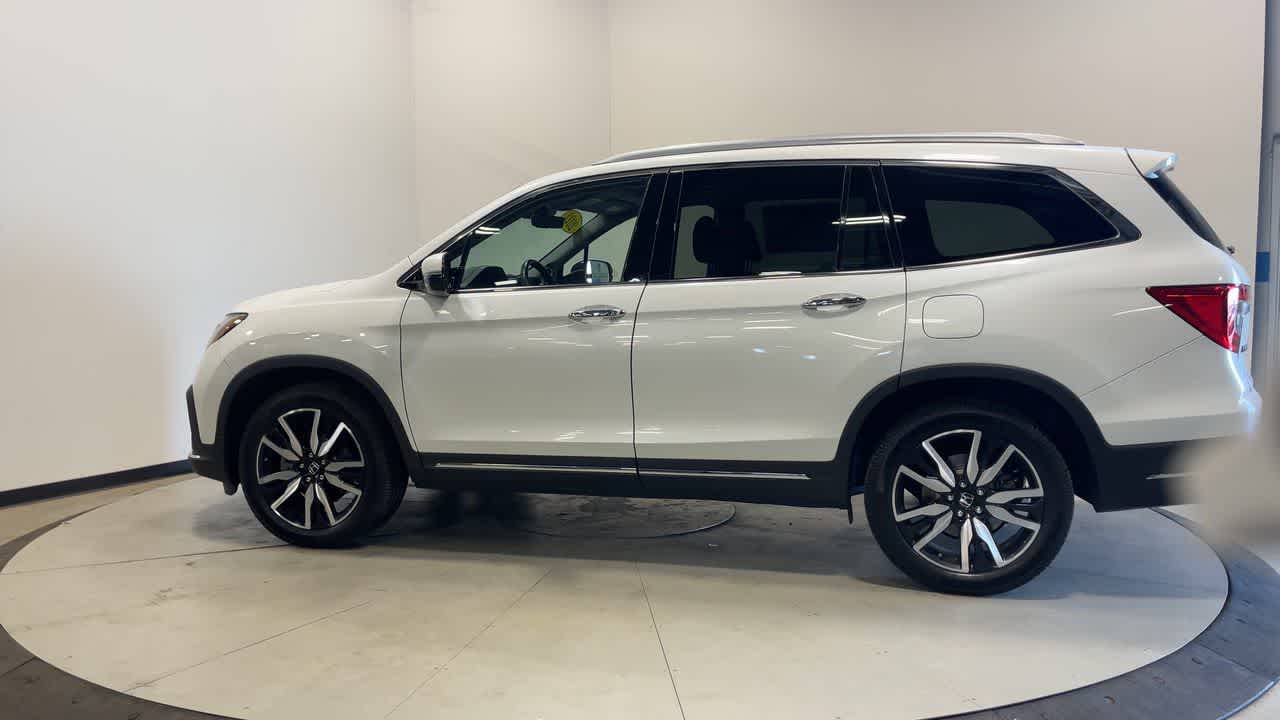2022 Honda Pilot Touring 7-Passenger