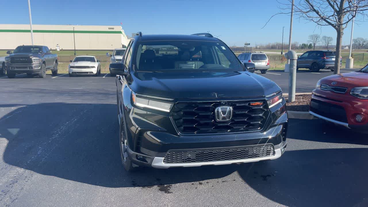2023 Honda Pilot TrailSport