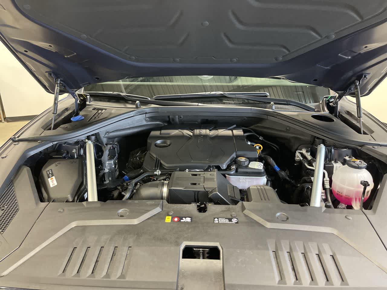 2024 Genesis GV70 2.5T
