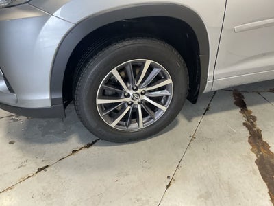 2017 Toyota Highlander XLE