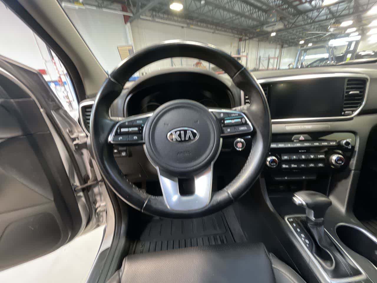 2022 Kia Sportage EX