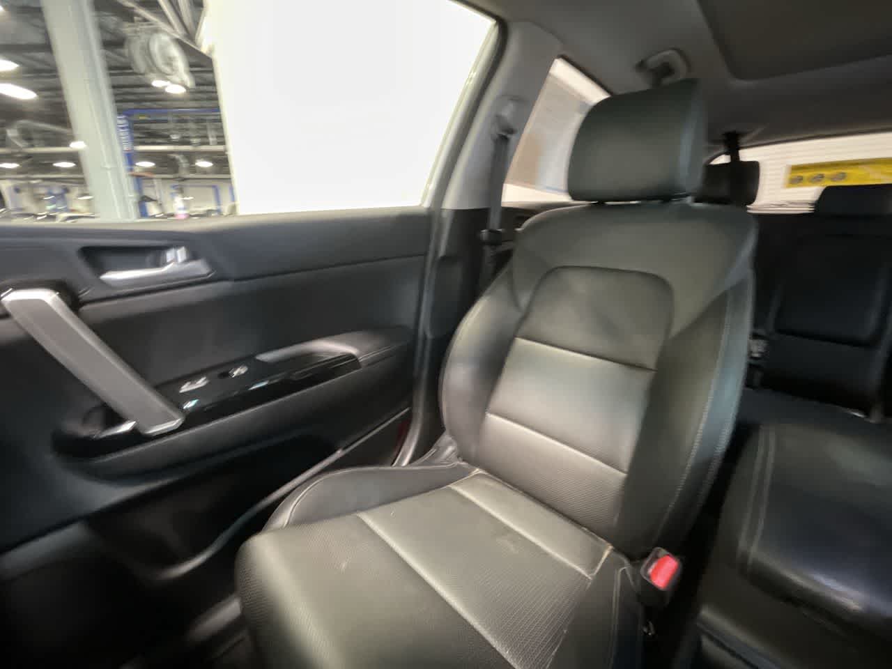 2022 Kia Sportage EX