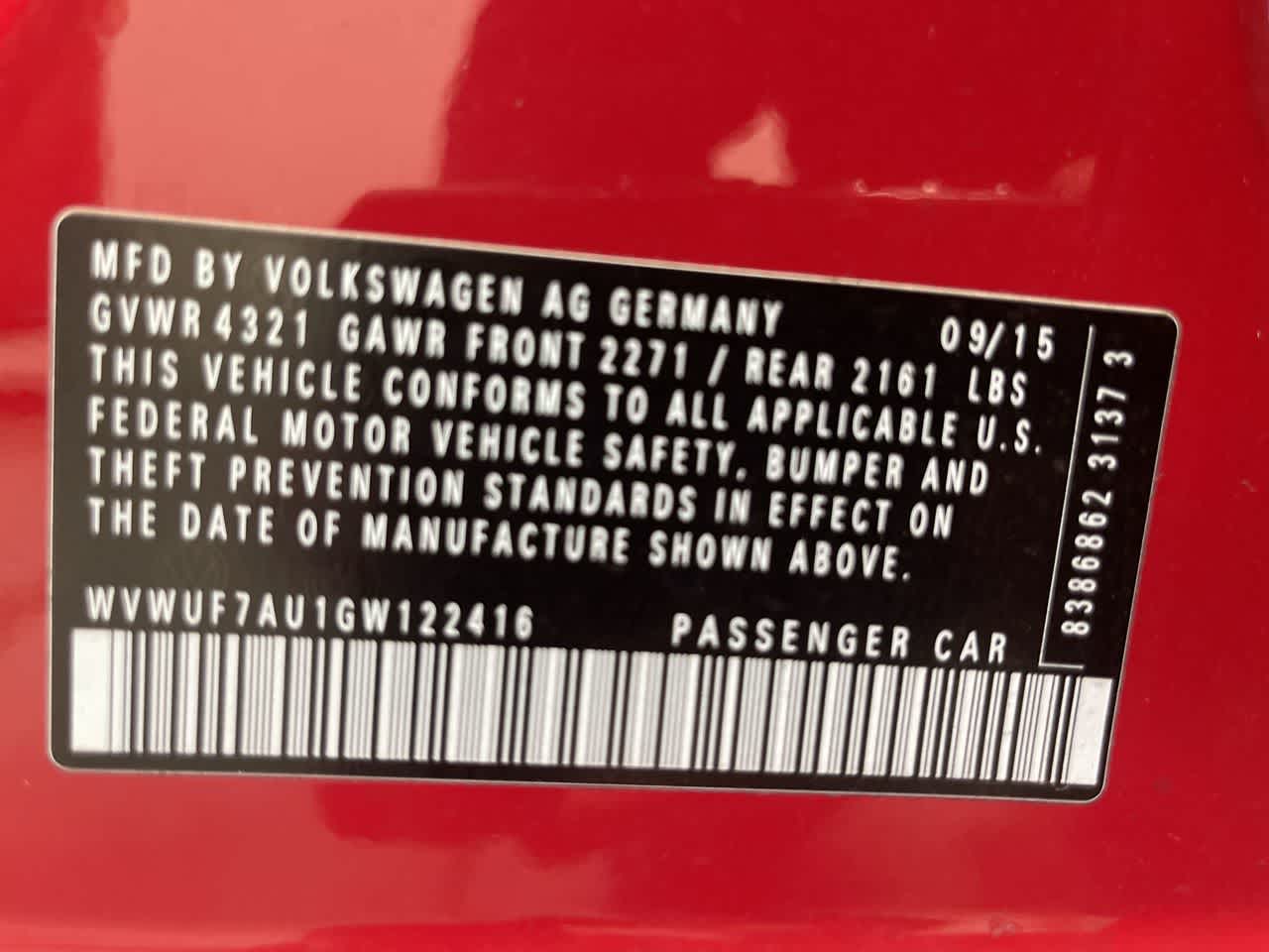 2016 Volkswagen Golf R 4dr HB Man w/DCC/Nav