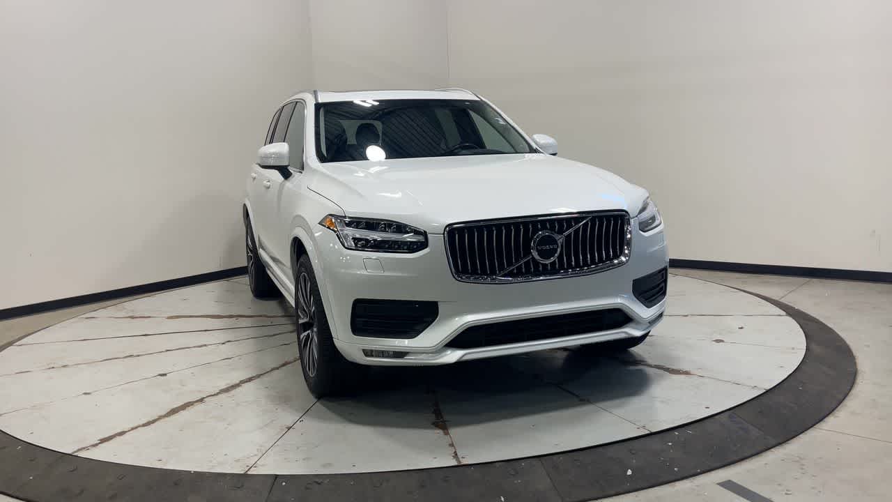 2022 Volvo XC90 Momentum