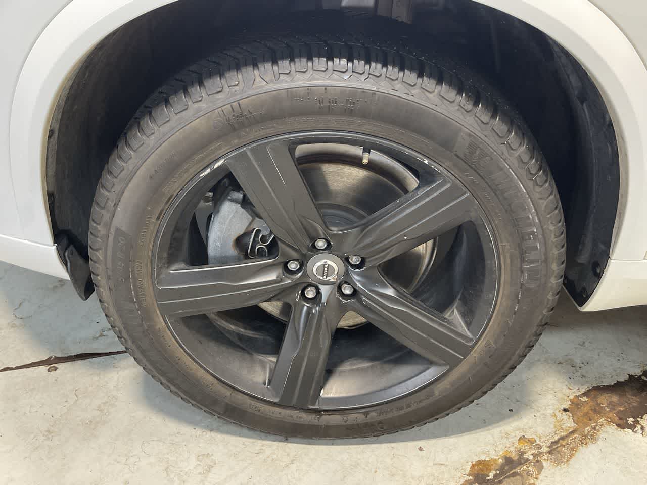 2016 Volvo XC90 T6 R-Design