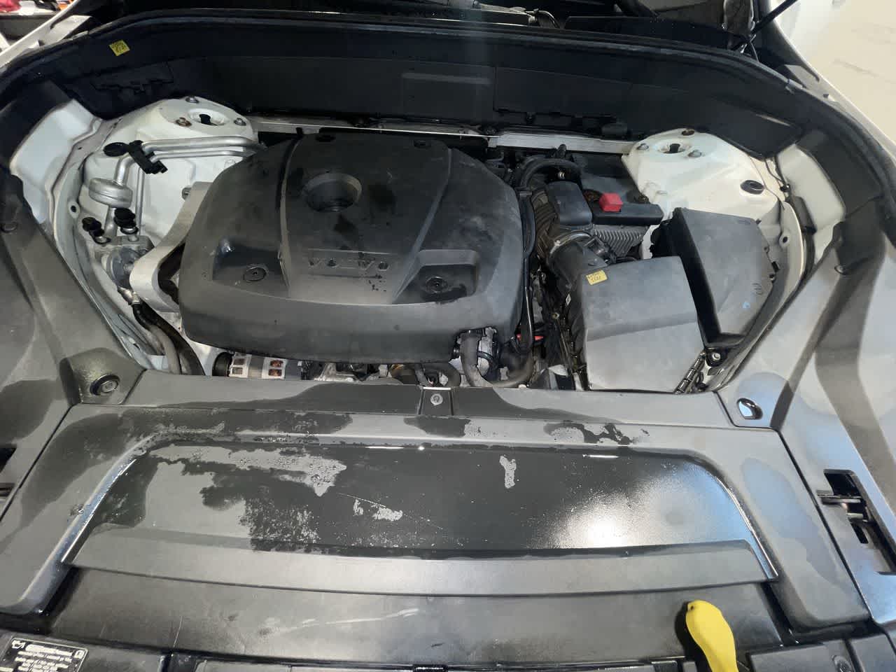 2016 Volvo XC90 T6 R-Design