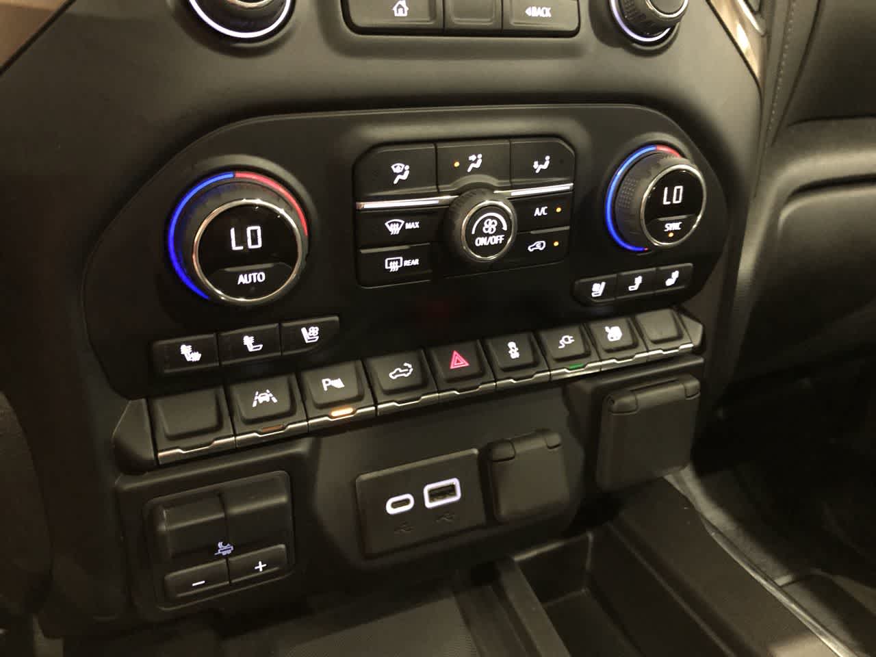 2022 Chevrolet Silverado 1500 LTD High Country