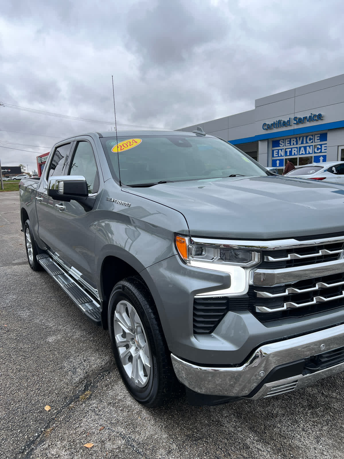 2024 Chevrolet Silverado 1500 LTZ