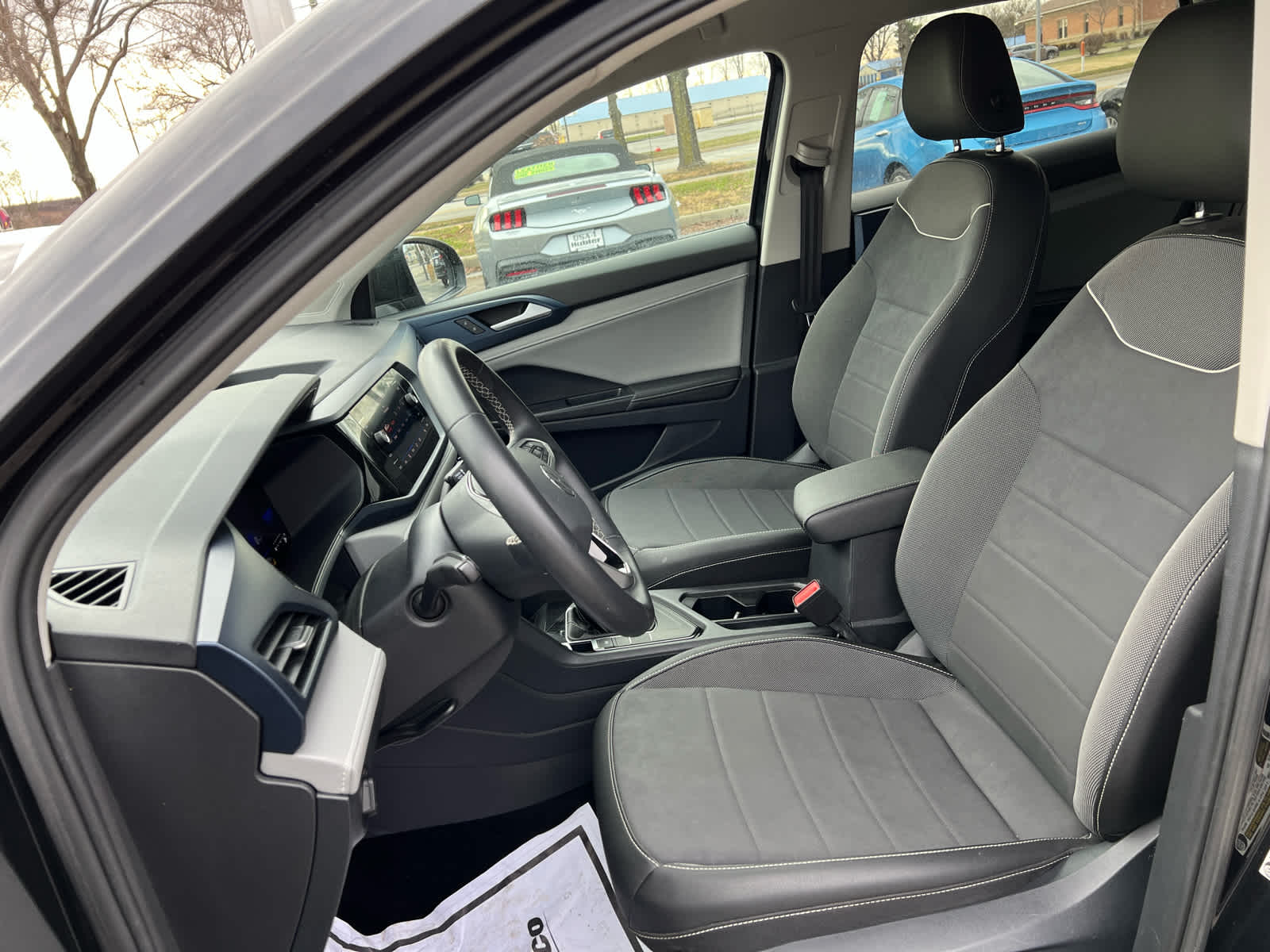 2024 Volkswagen Taos SE